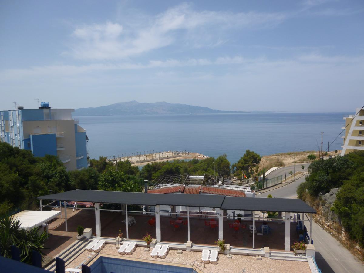 Hotel Dea Sarandë Exteriör bild