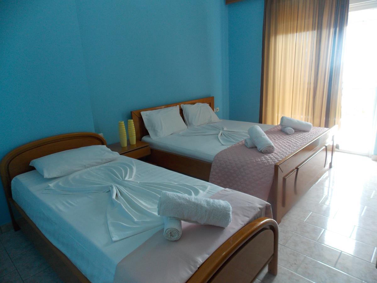 Hotel Dea Sarandë Exteriör bild