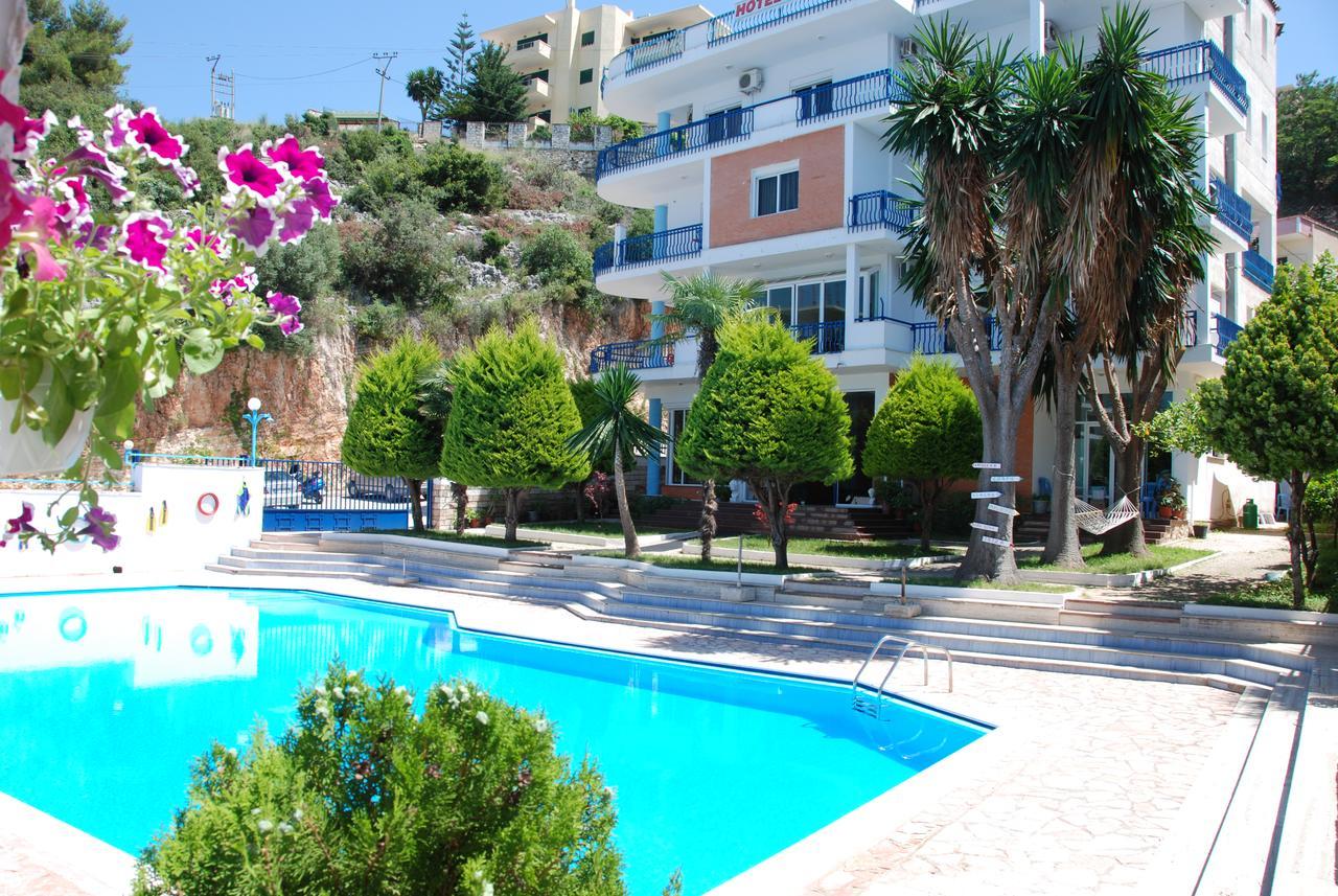 Hotel Dea Sarandë Exteriör bild
