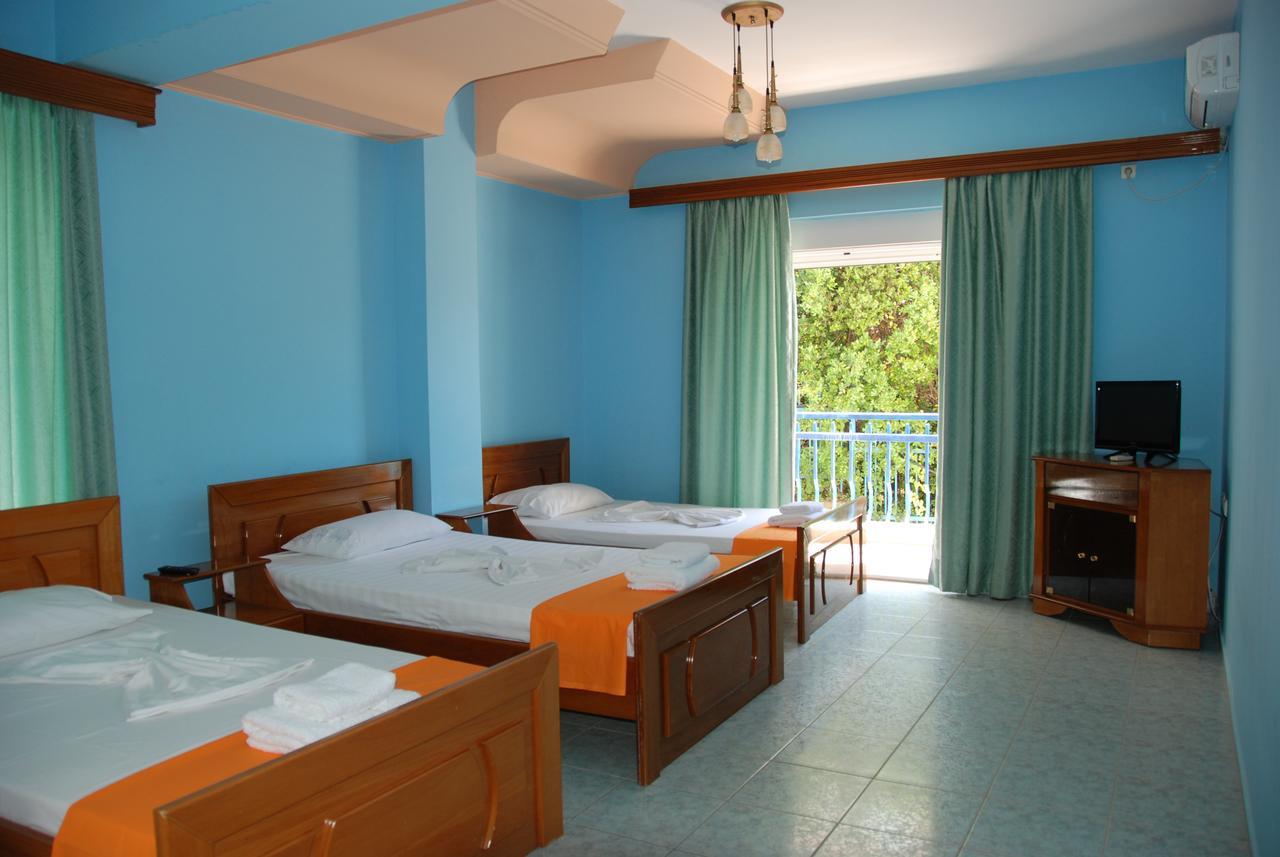 Hotel Dea Sarandë Exteriör bild